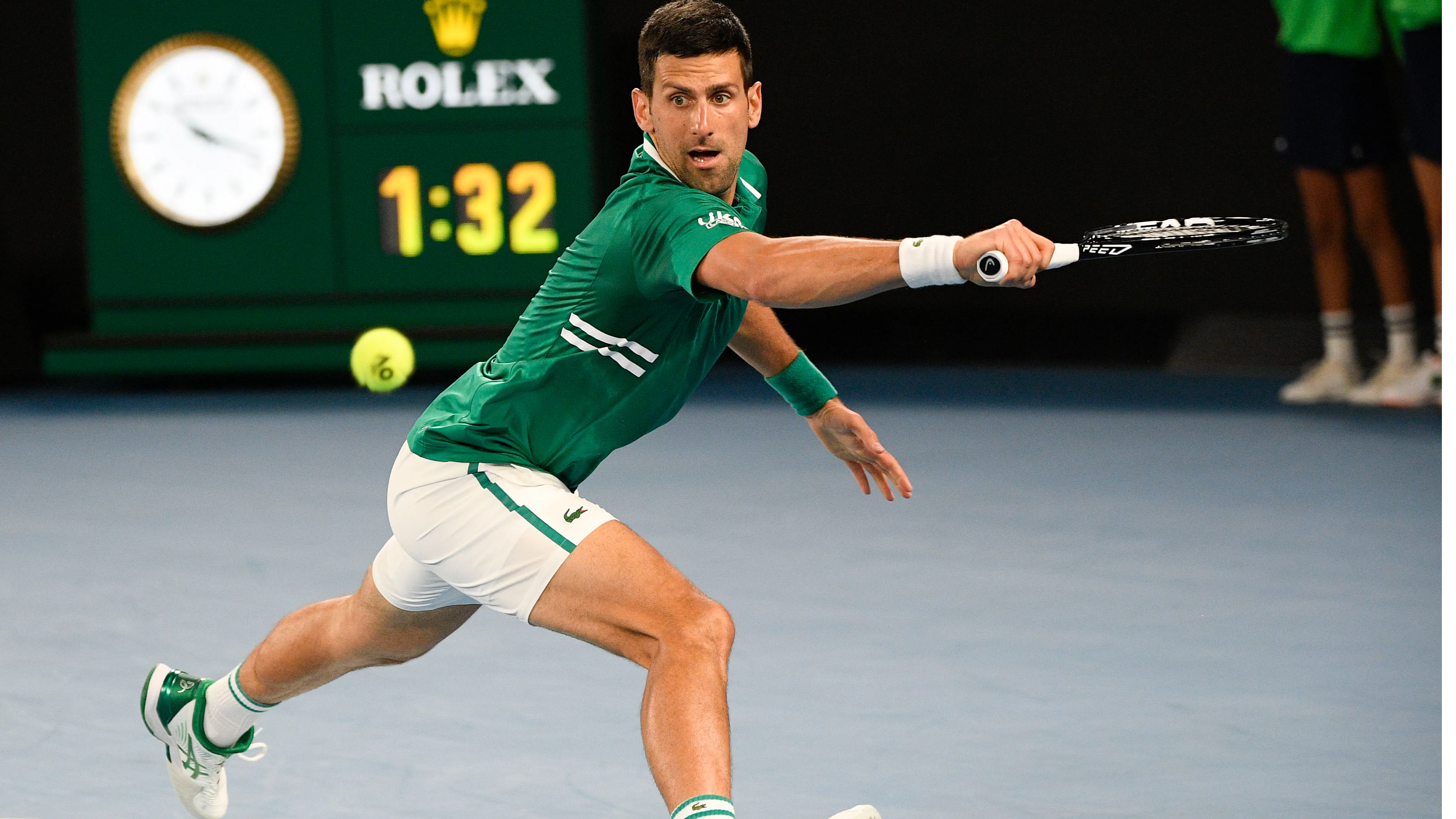 Novak Djokovic sweeps into the Italian Open quarterfinals