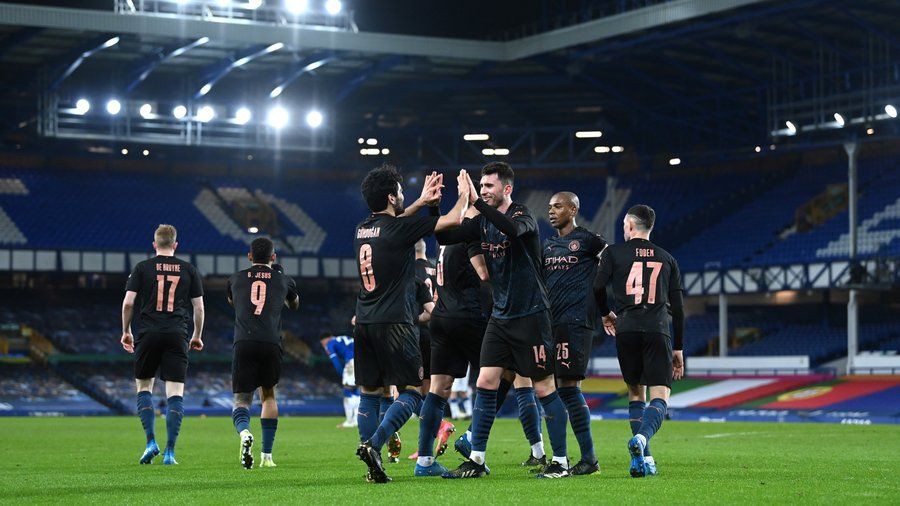 Manchester City through to FA Cup semis after late-surge against Everton