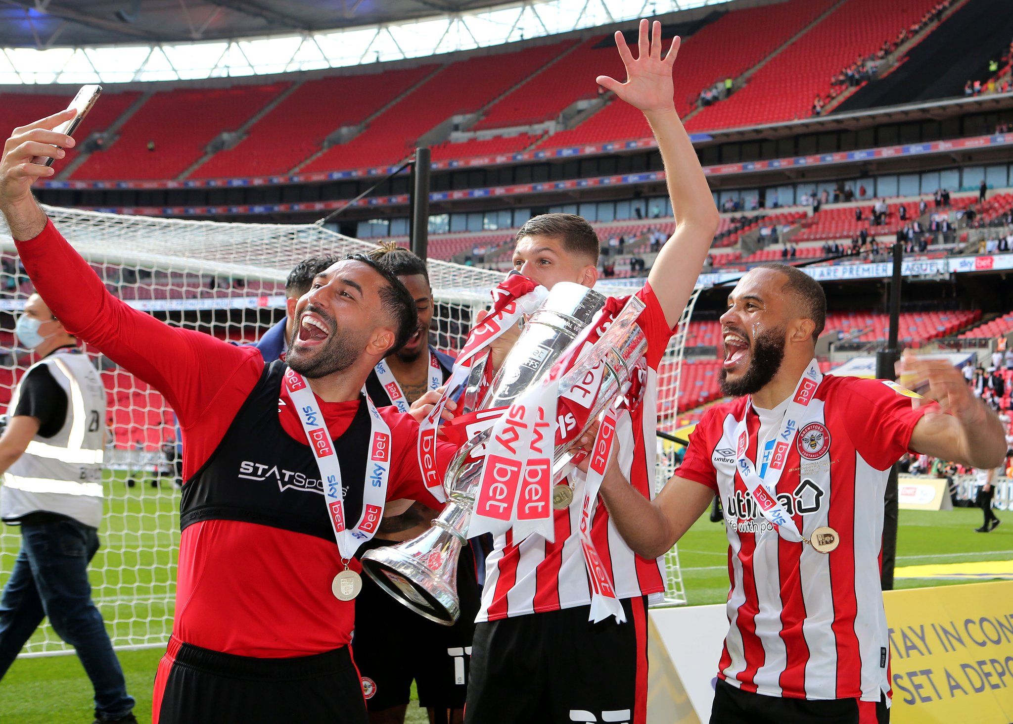 How Brentford used the ‘Moneyball’ model to reach the Premier League