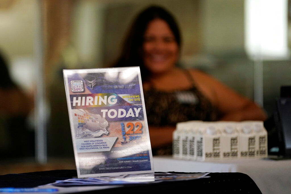 US unemployment claims rise to 362,000