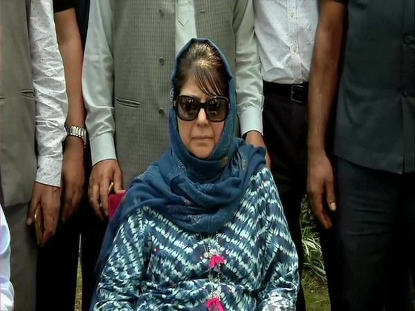 ‘For how long Mehbooba Mufti will be in detention’, asks Supreme Court on Iltija Mufti’s plea