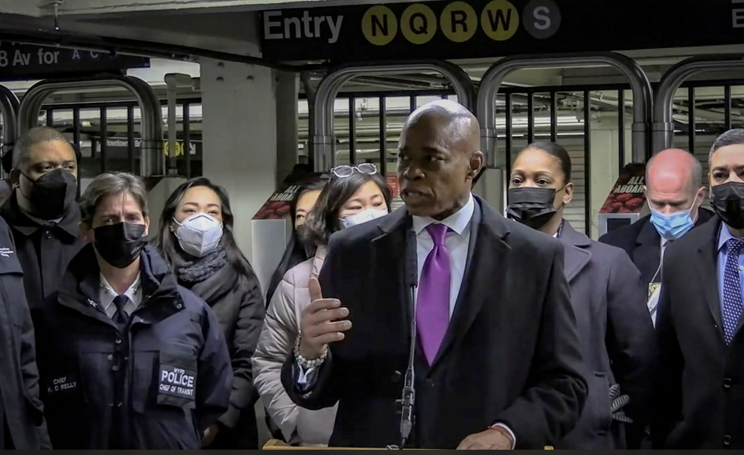 NYC Mayor felt ‘unsafe’ on subway trains, ‘saw homeless people’