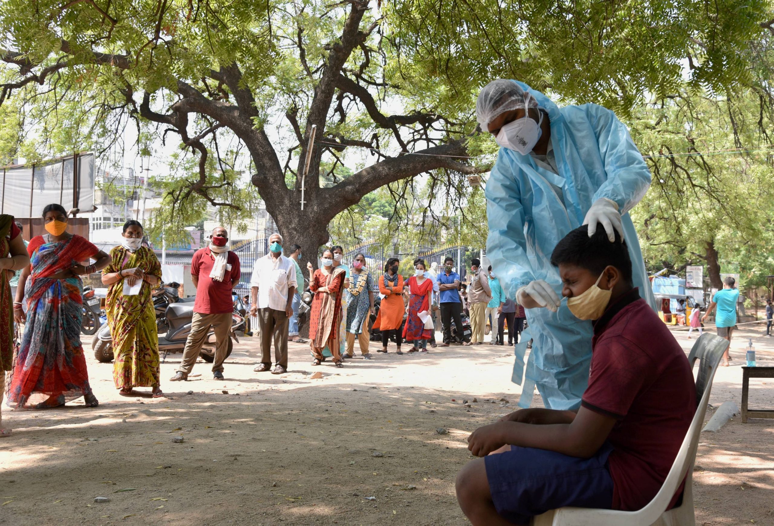 India records 127,510 new COVID-19 cases, lowest in 54 days