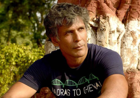 Milind Soman masters ‘six-finger pullups’, asks people to stay fit | Watch