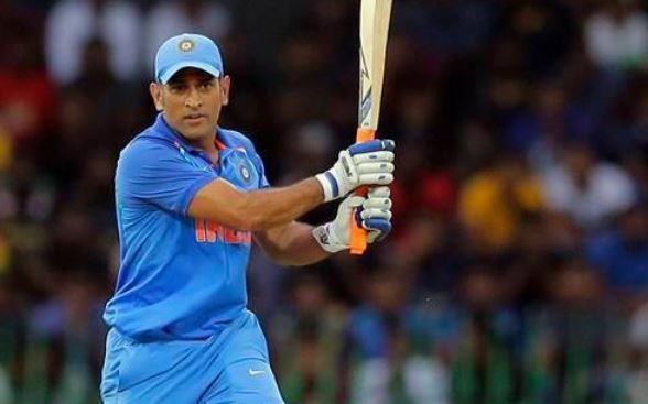 Quiet, tears and shock: India star Axar Patel recalls dressing room’s atmosphere when MS Dhoni retired