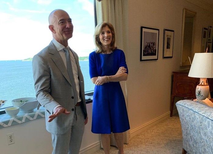 Here’s how Amazon founder Jeff Bezos made $19 billion in one day