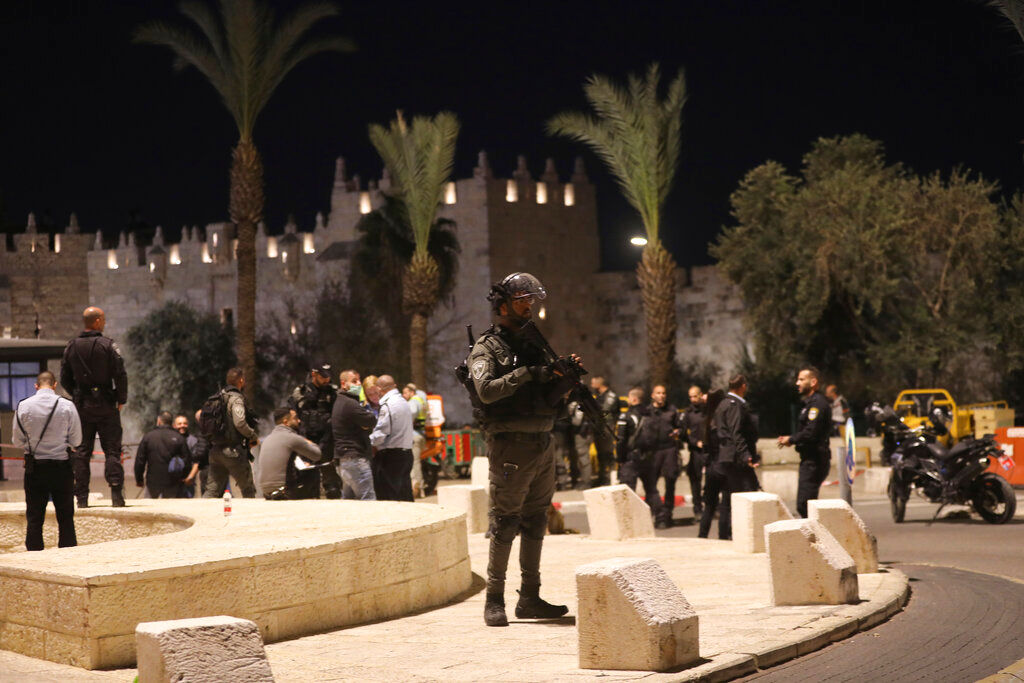 Israeli police questioned on Palestinian attacker’s shooting