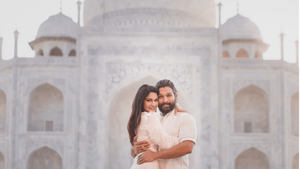 Actor Allu Arjun celebrates wedding anniversary with wife Sneha Reddy at Taj Mahal | See pics