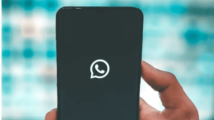 How to disable read receipts on WhatsApp