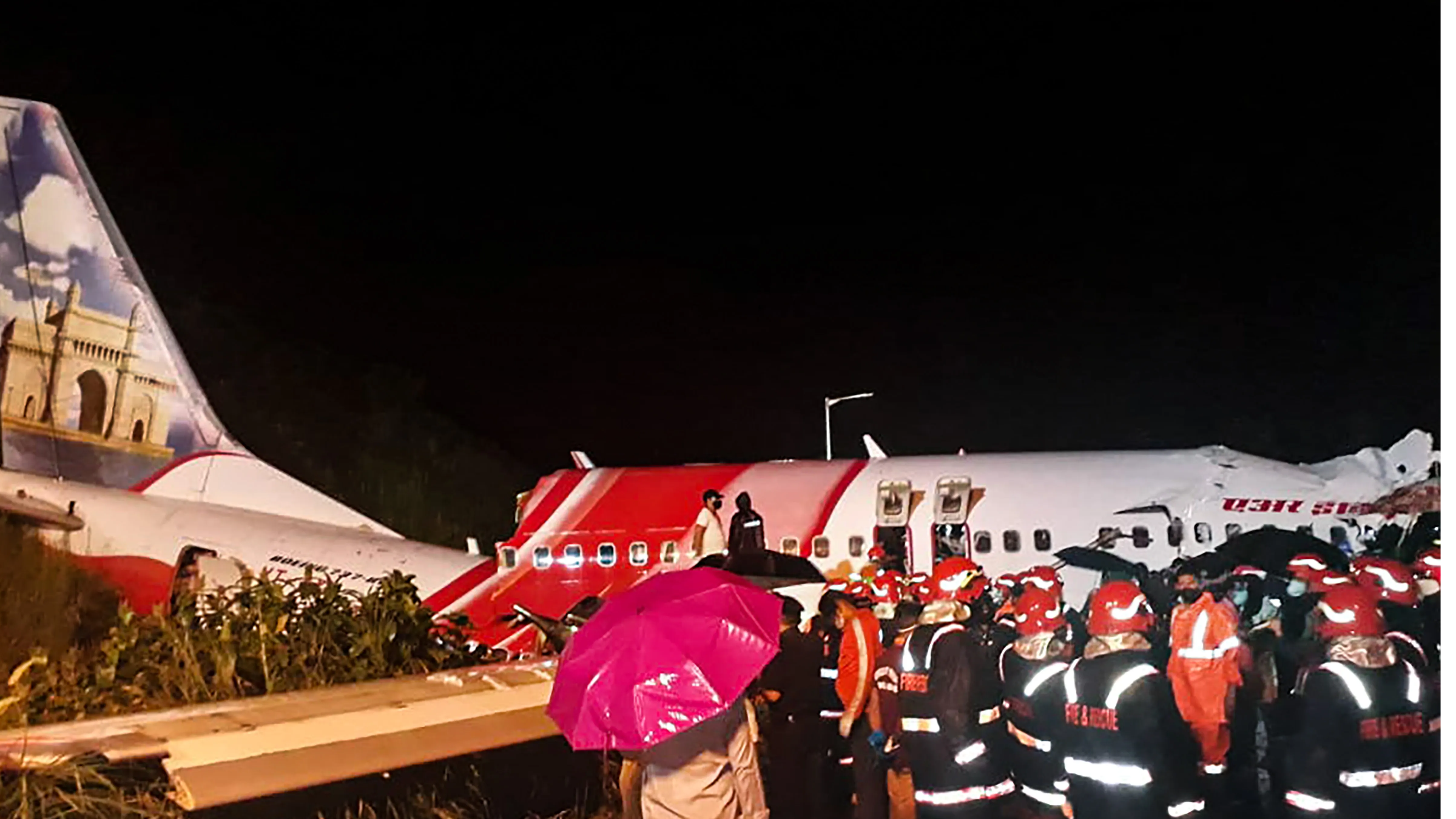 Death toll in Kozhikode plane crash rises to 18,  plane’s black box recovered