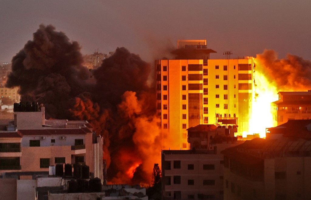 Hamas says several top commanders killed in Israeli strikes