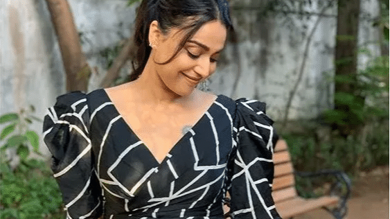 Internet calls Manika Batra ‘more beautiful’ than Swara Bhasker, actor reacts