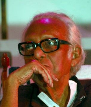 Remembering Mrinal Sen: The Foot Soldier of New Indian Cinema