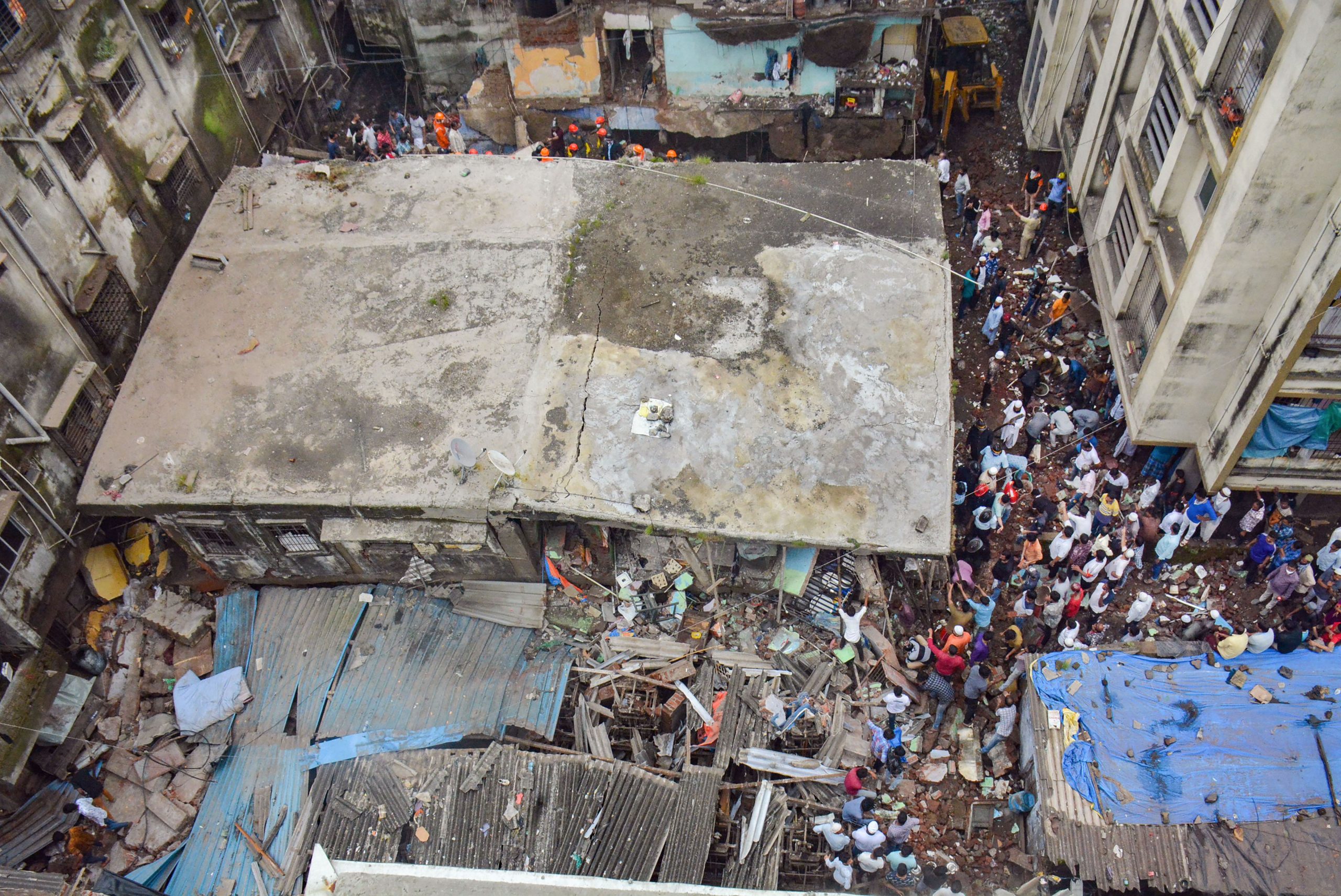 Child rescued from rubble at Bhiwandi’s building collapse site