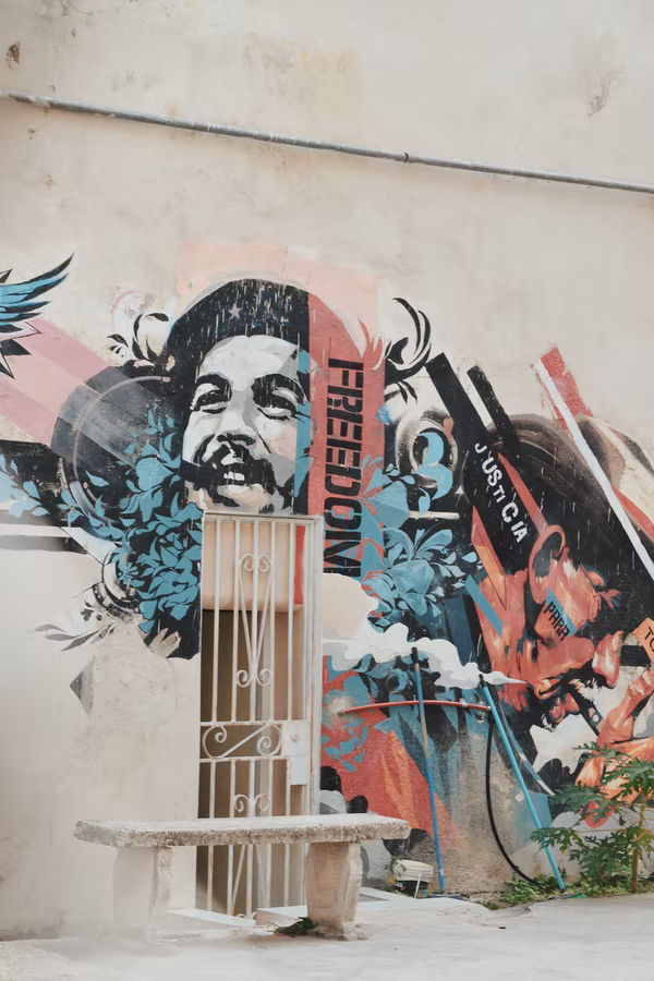 Cuban exiled revered Mario Terán Salazar, who killed Che Guevara