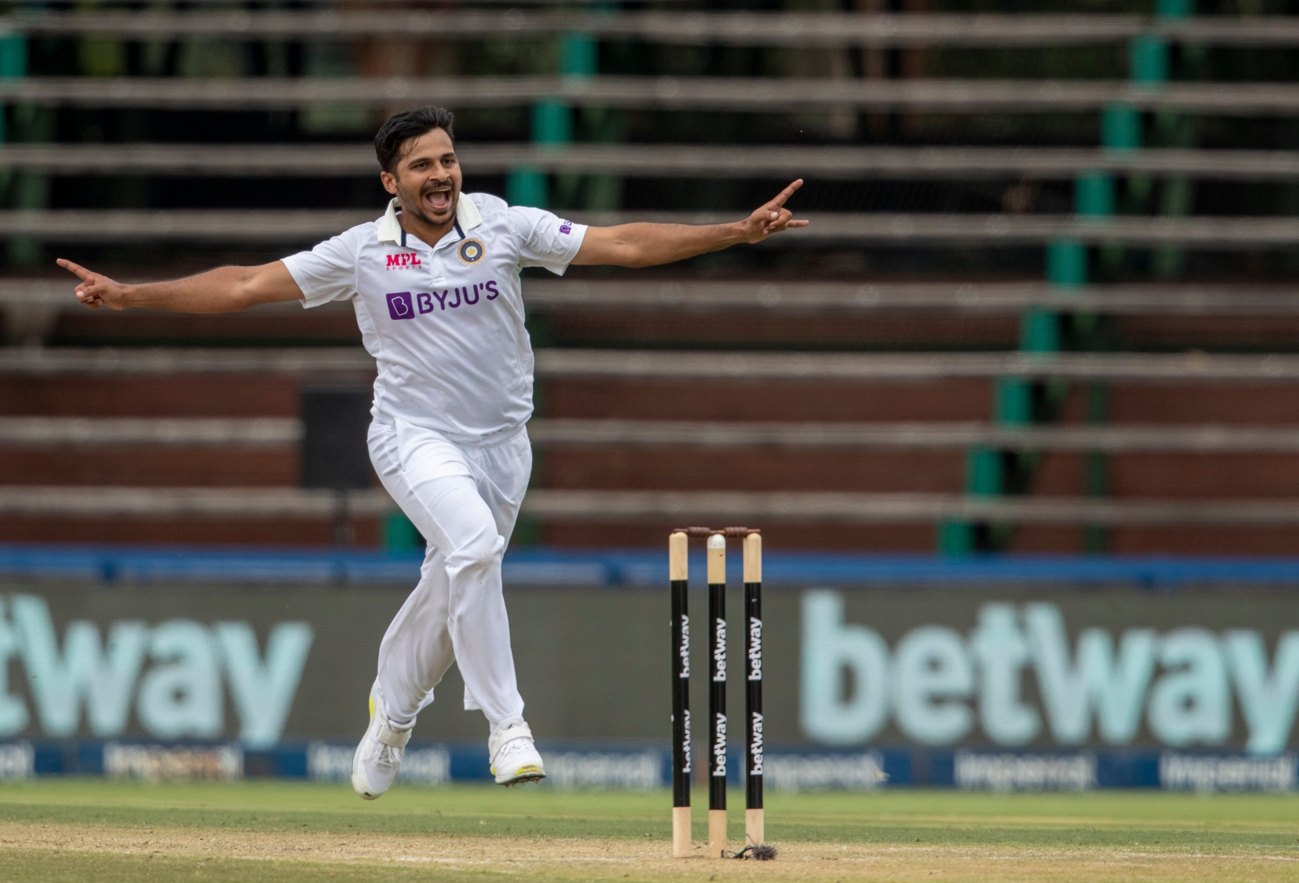 Watch: Shardul Thakur gives Marco Jansen a taste of his own medicine, a nasty bouncer on chest