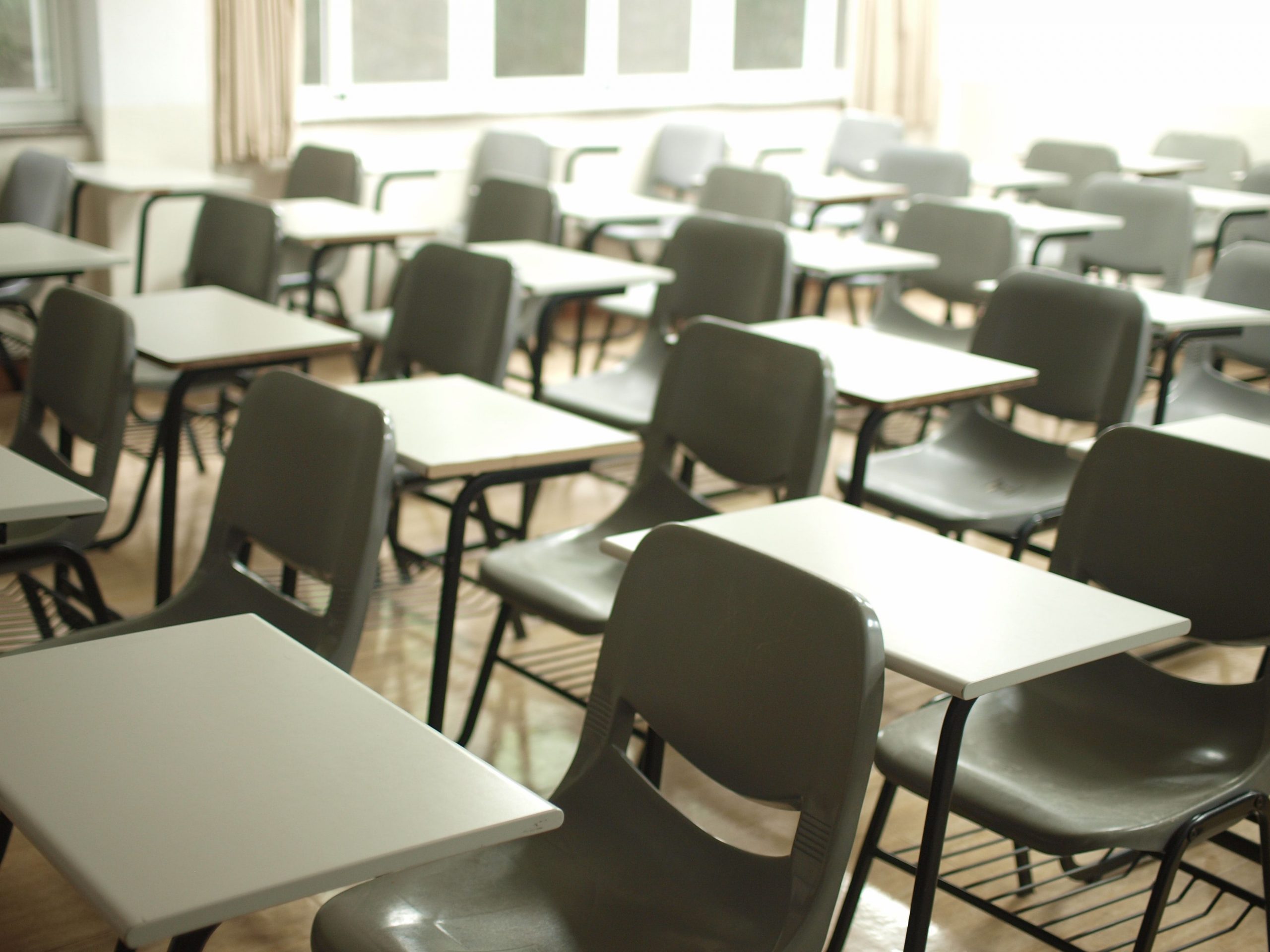 440 students quarantined in Florida 2 days after schools start