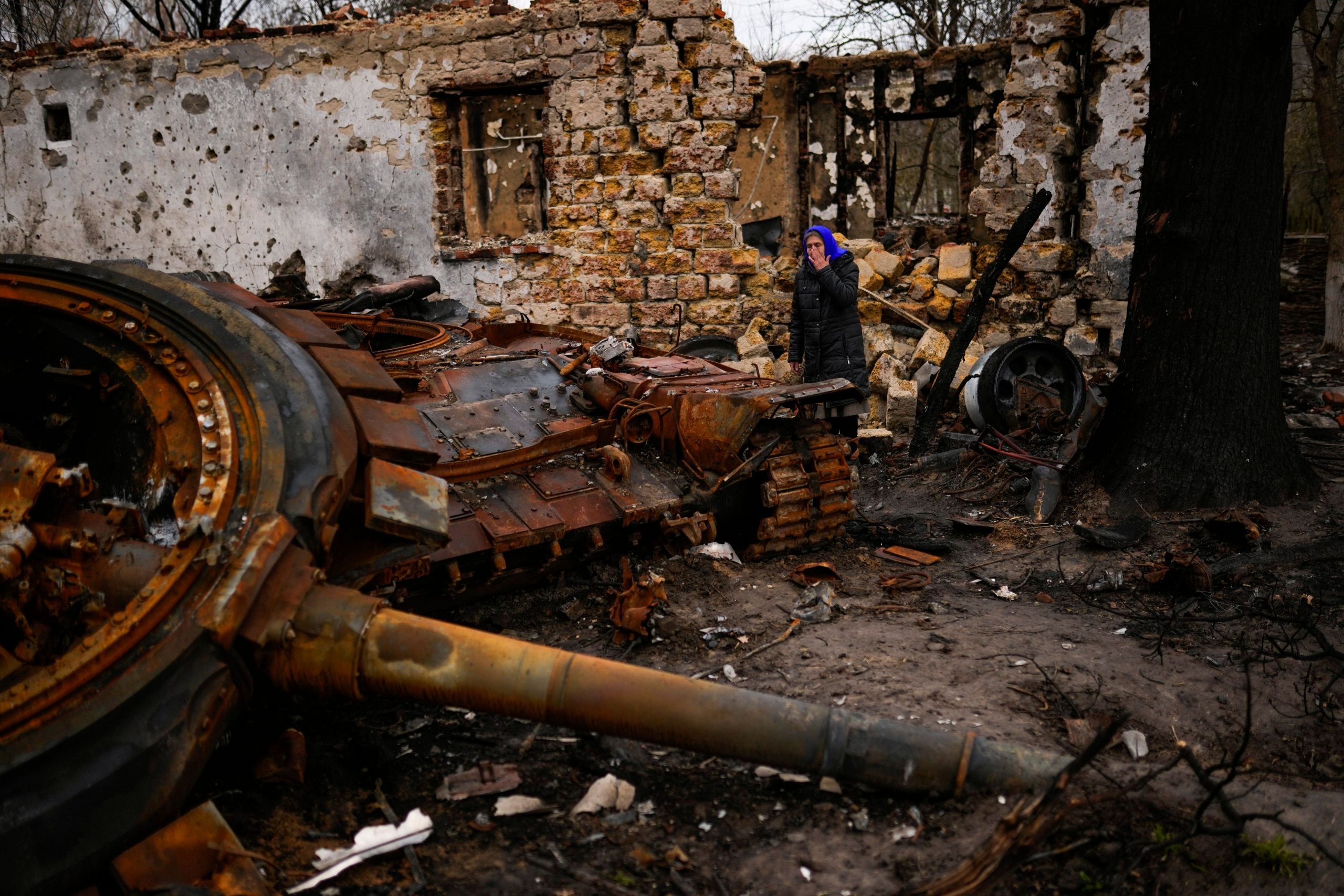 United Kingdom urges allies to ‘ramp up’ production of tanks, warplanes for Ukraine