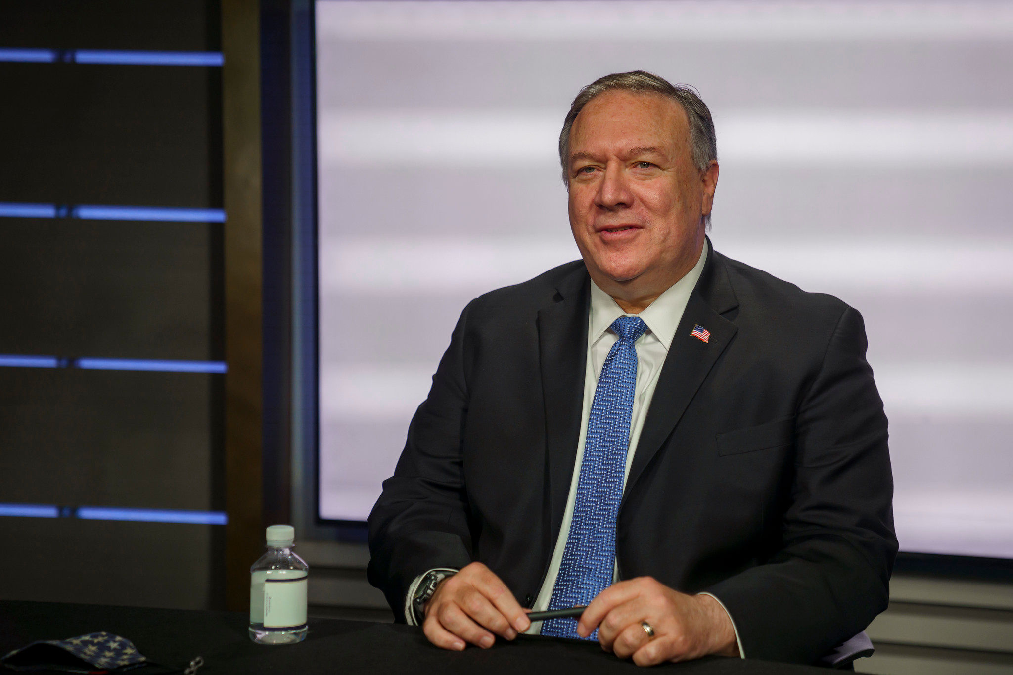 Mike Pompeo in quarantine after contact with COVID-positive person