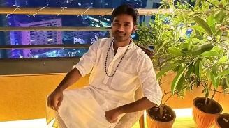 Tamil%20actor%20Dhanush%20%27looking%20forward%27%20to%20work%20in%20Netflix%27s%20%27The%20Gray%20Man%27