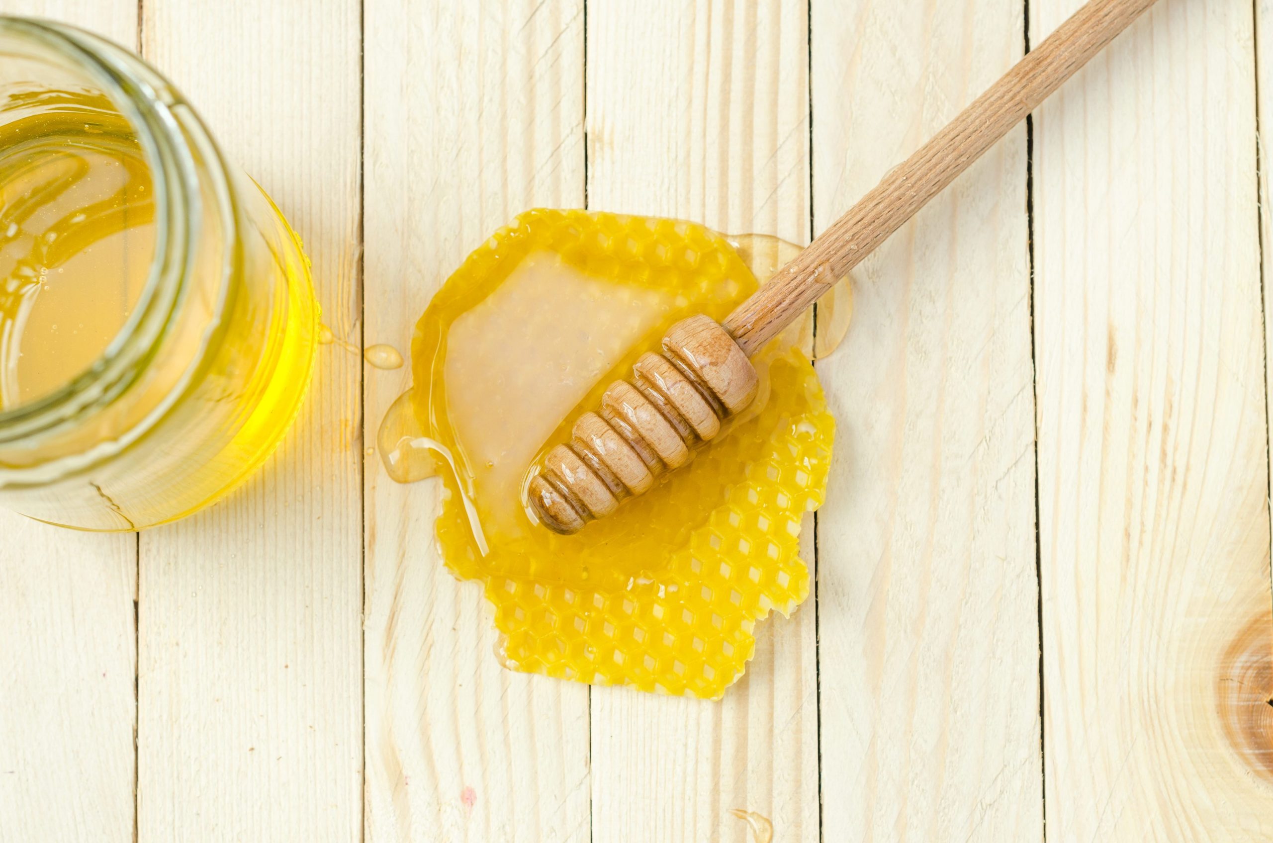 Heres how honey can up your beauty game!