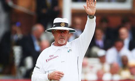 Cricket umpire Rudi Koertzen dies in car crash in South Africa