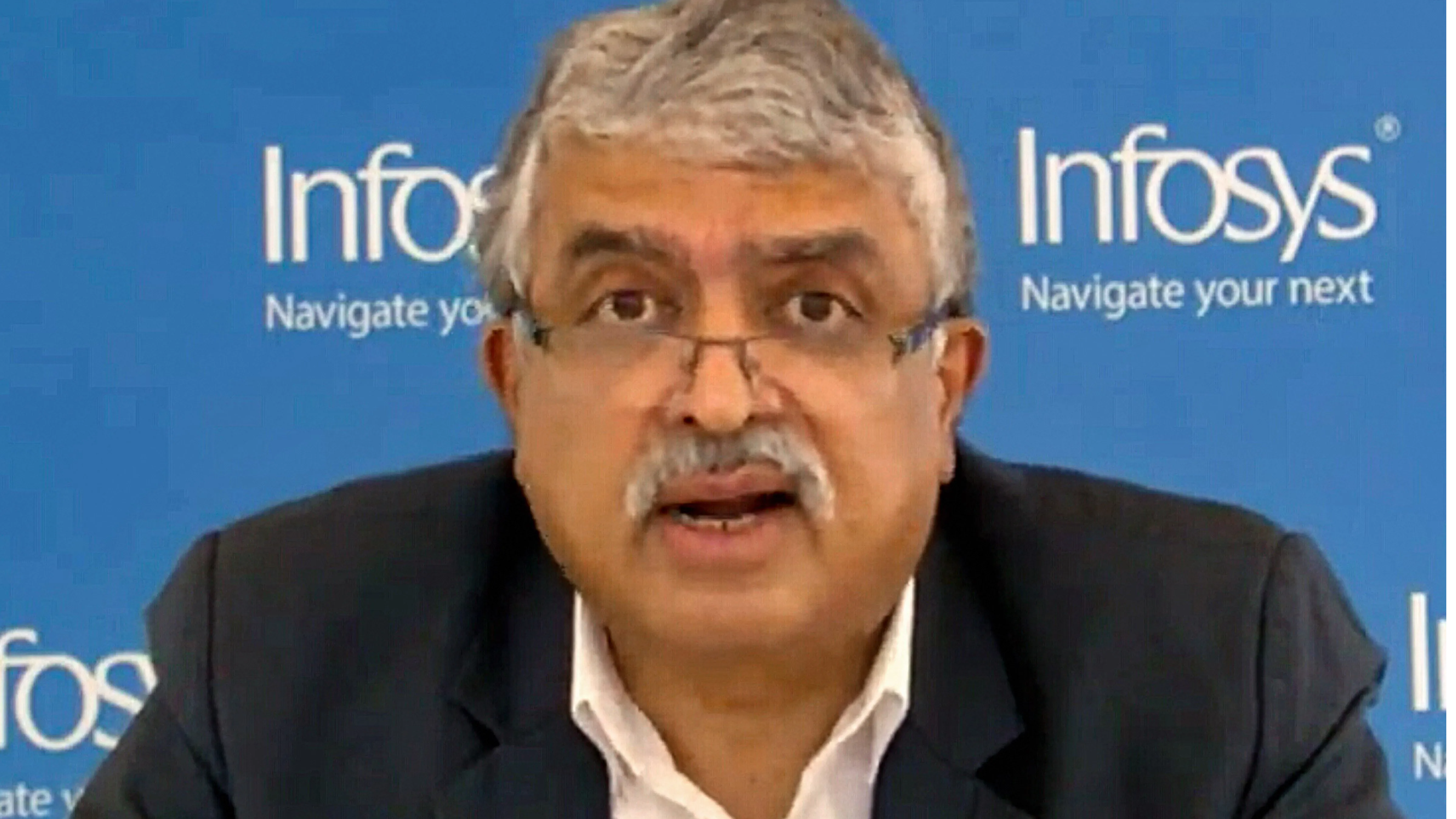 Infosys net profit rises by 17.5% to Rs 5,076 crore in the March quarter
