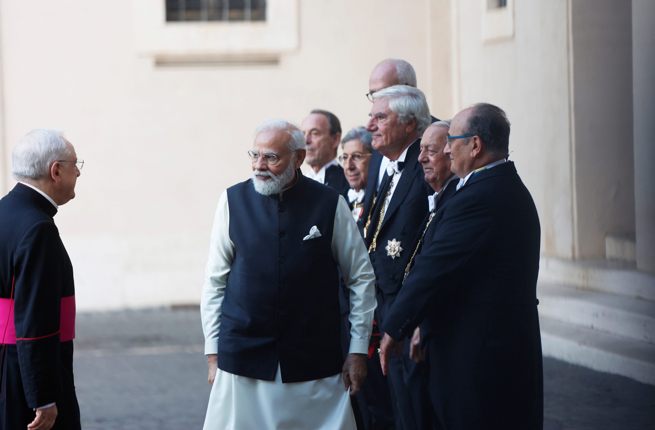 PM Modi meets Pope Francis, talks about wide range of issues