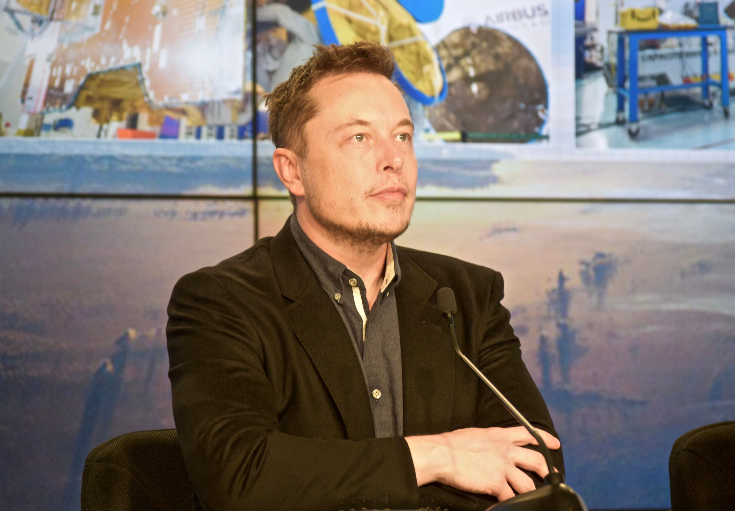 Let it fly: Elon Musk says US should avoid regulating cryptocurrency market