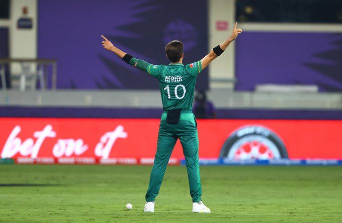 T20 World Cup: Shaheen Afridi dismisses Rohit, Rahul in fiery opening spell
