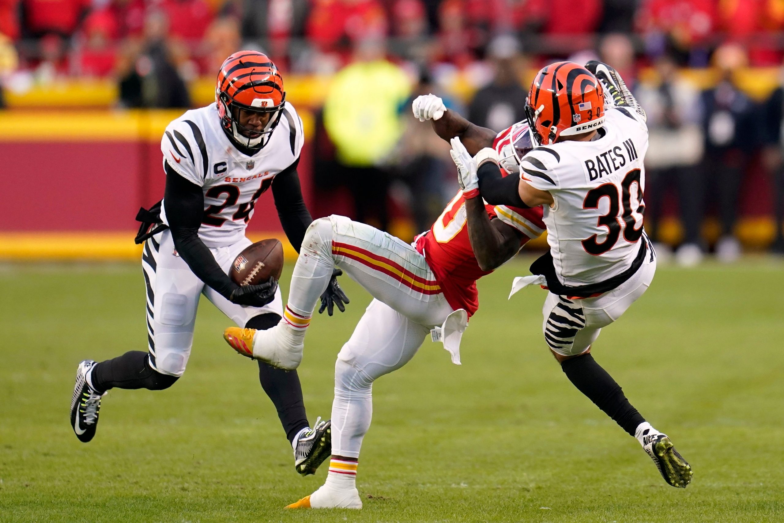 NFL: Cincinnati Bengals upset Kansas City Chiefs, advance to Super Bowl