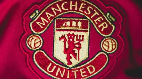 Who%20is%20the%20Glazer%20family%2C%20owner%20of%20Manchester%20United%20Football%20Club%3F