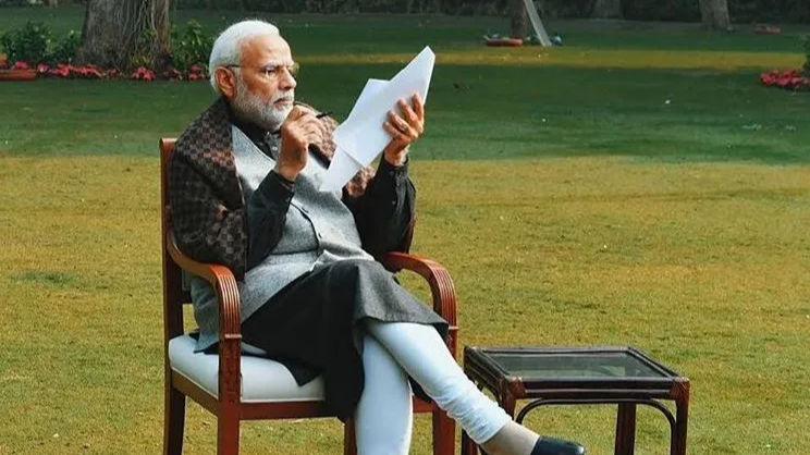 PM Narendra Modi responds to Lata Mangeshkar, Amritanandamayi’s rakhi wishes
