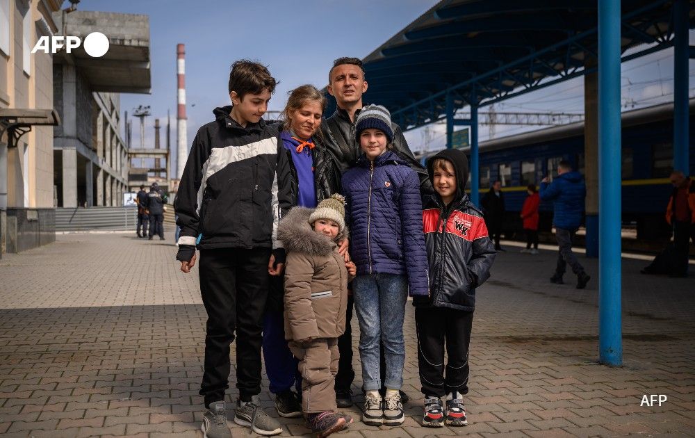 Long road out of Ukraine: How a family escaped besieged Mariupol on foot