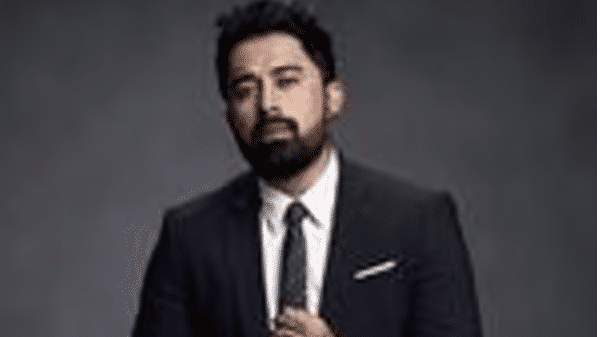 Rannvijay Singha gets roasted for offering MBA course to IIT graduate