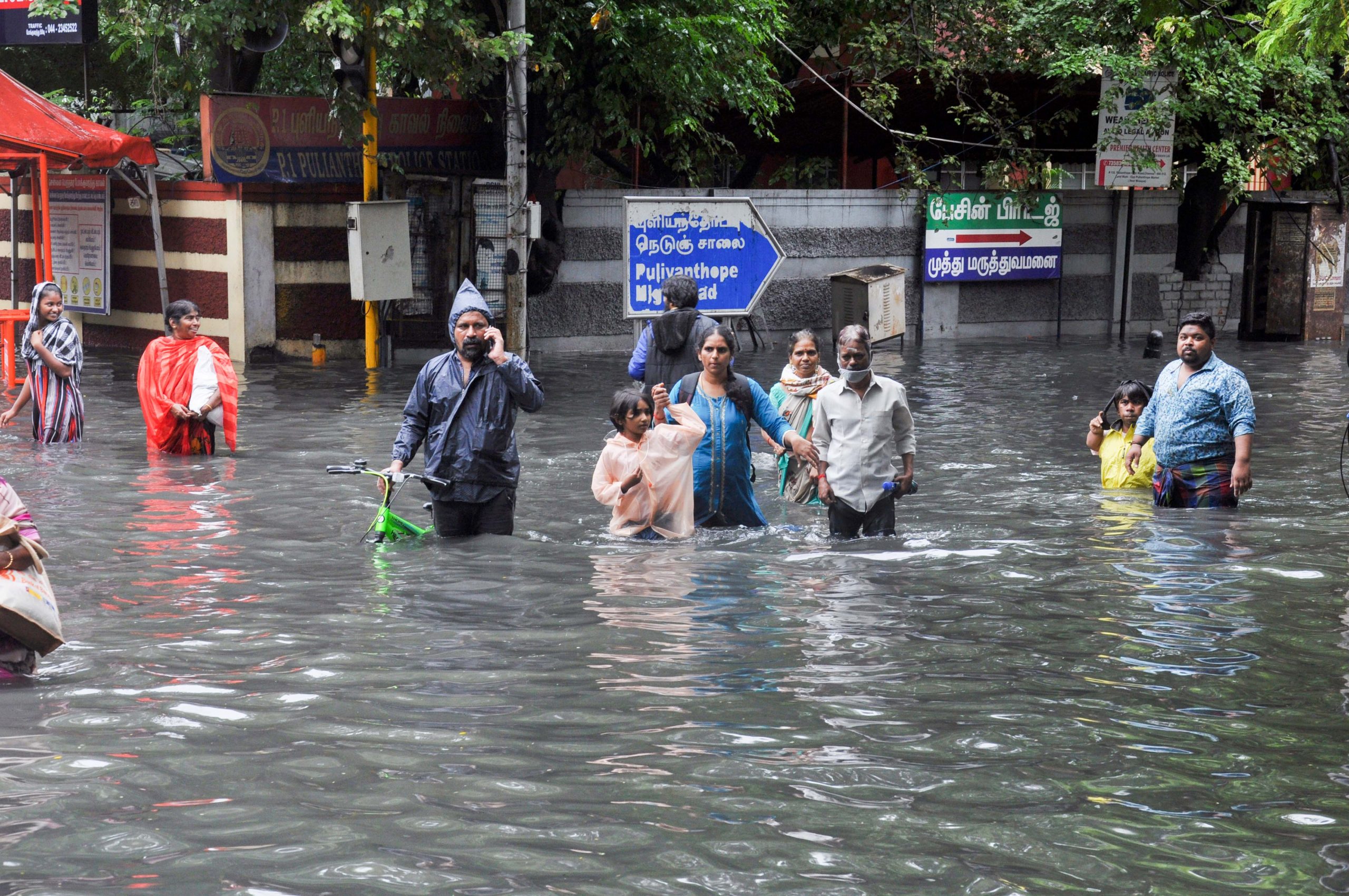 Red alert in Tamil Nadu for heavy rainfall today, tomorrow