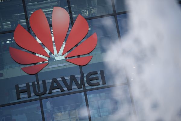 Detained Huawei exec’s team accuses Canada police of ‘cover up’