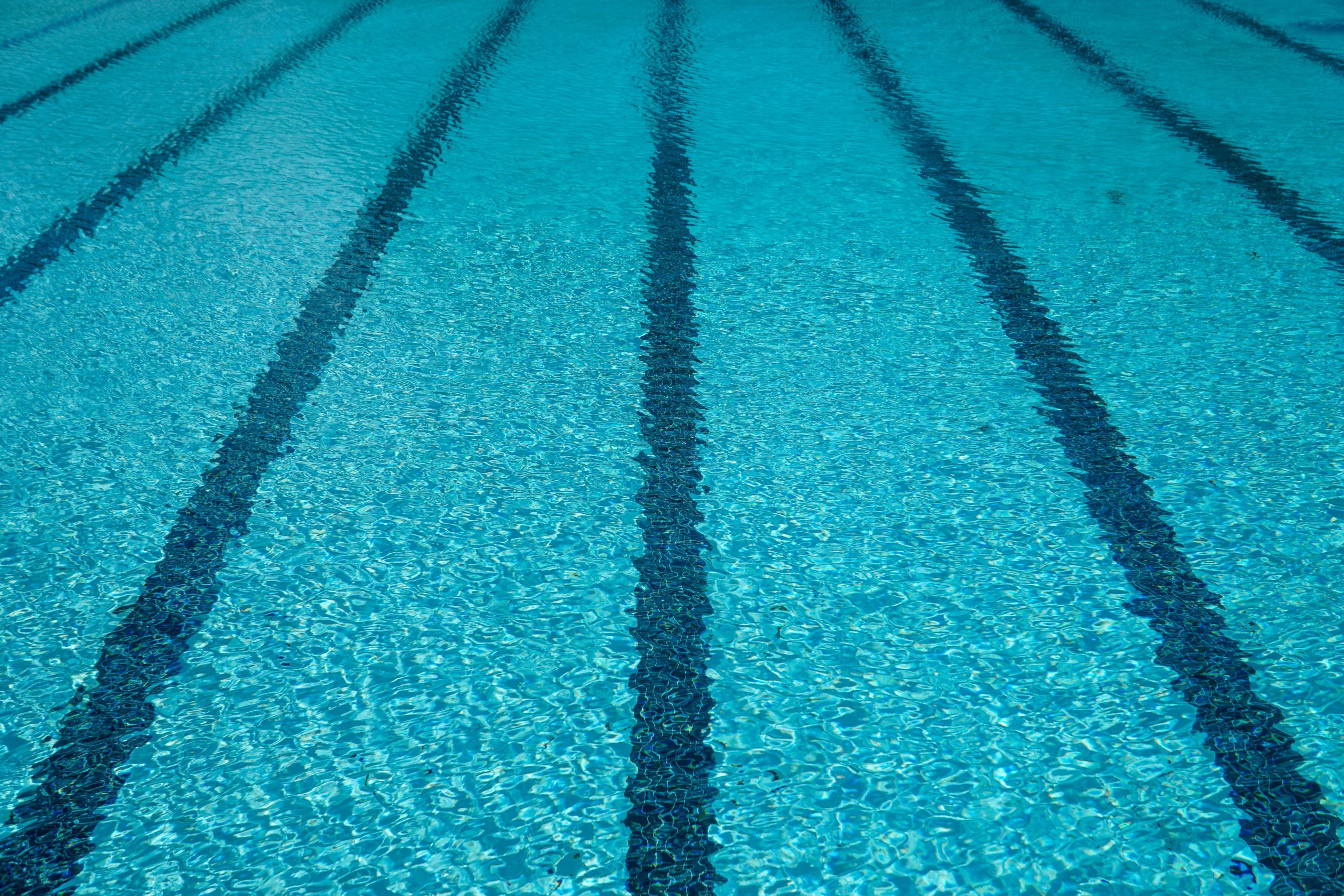 London Olympic swimming pool evacuated after chlorine gas leak