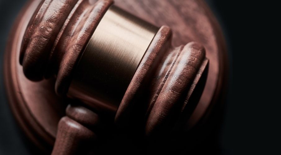 US judge slams prosecutors, dismisses genital mutation charges