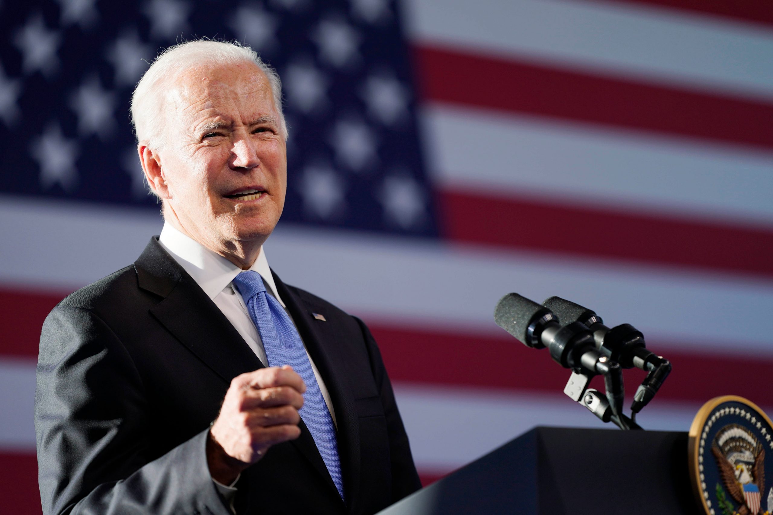 …youre in the wrong business: Biden snaps at reporter, then apologises