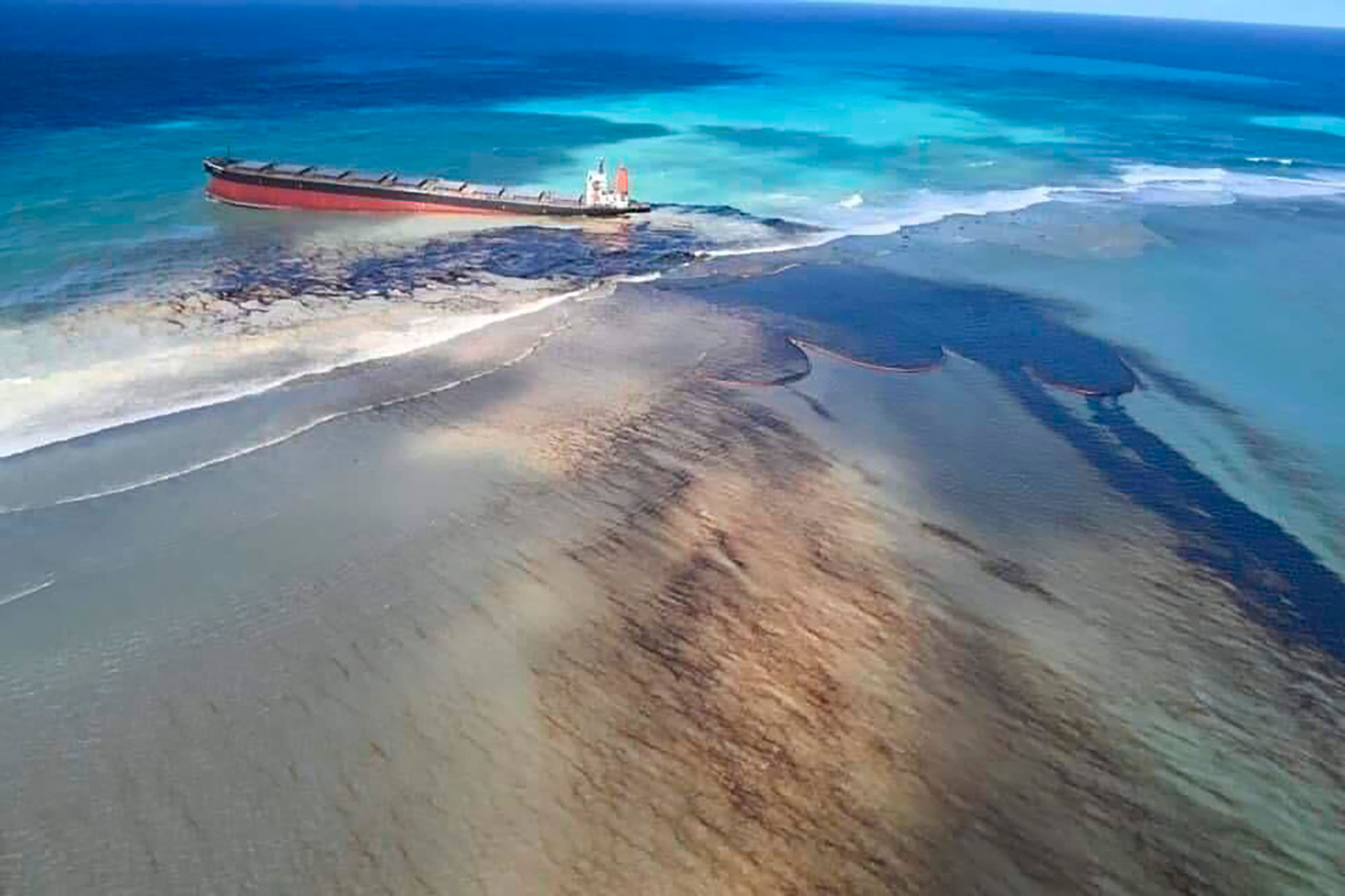Damaged ship leaking oil off Mauritius could split: PM Pravind Jugnauth
