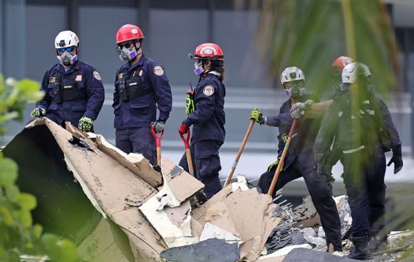 Hotel collapse in eastern China leaves one dead, 10 missing