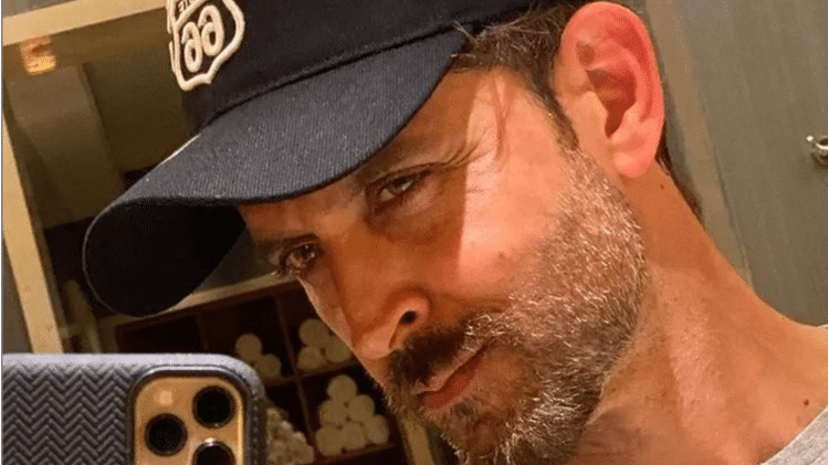 ‘Let’s live it well’: Hrithik Roshan cruises off to 2022 with yacht selfie