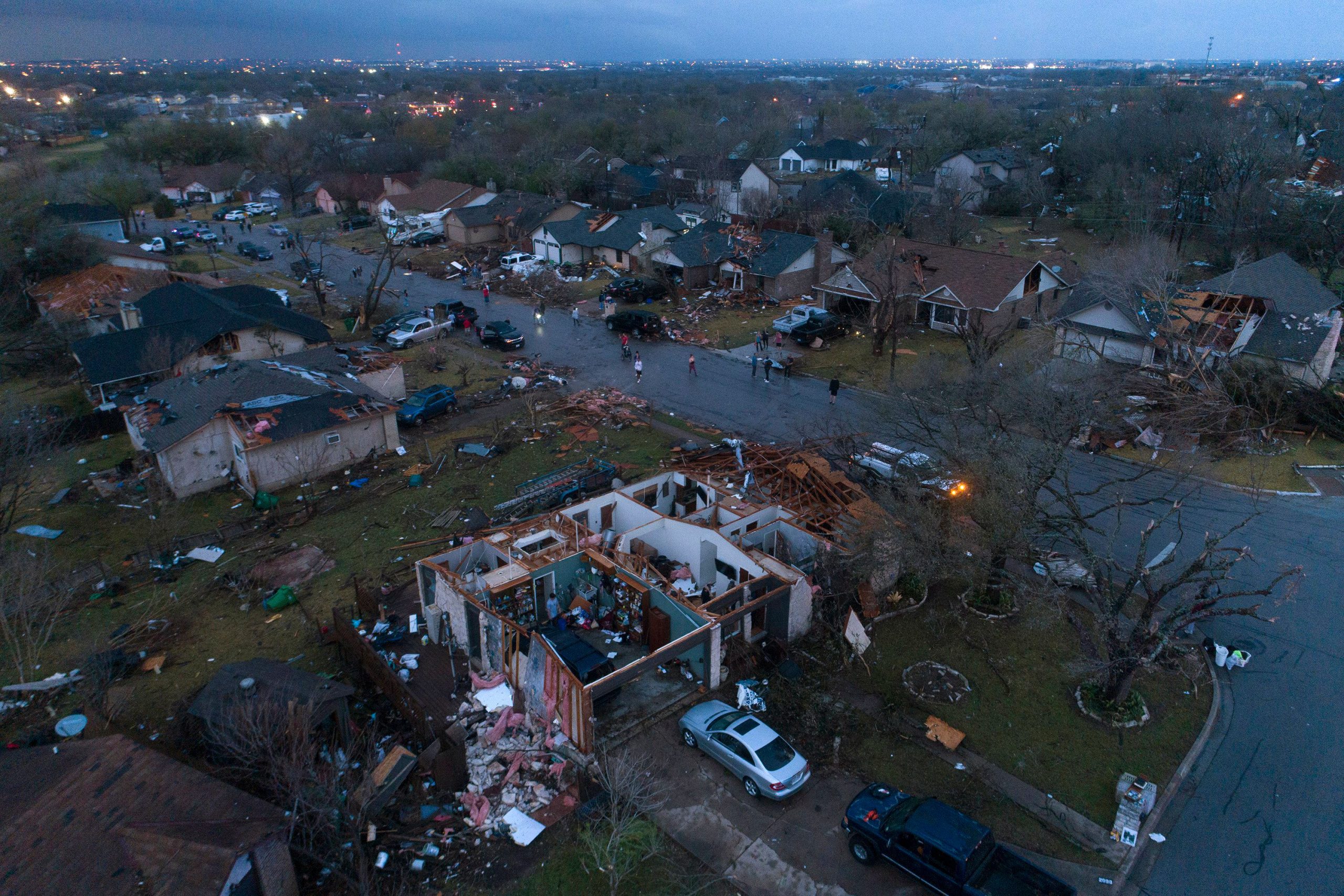Tornado strikes New Orleans as storms move into Deep South, 1 dead several injured
