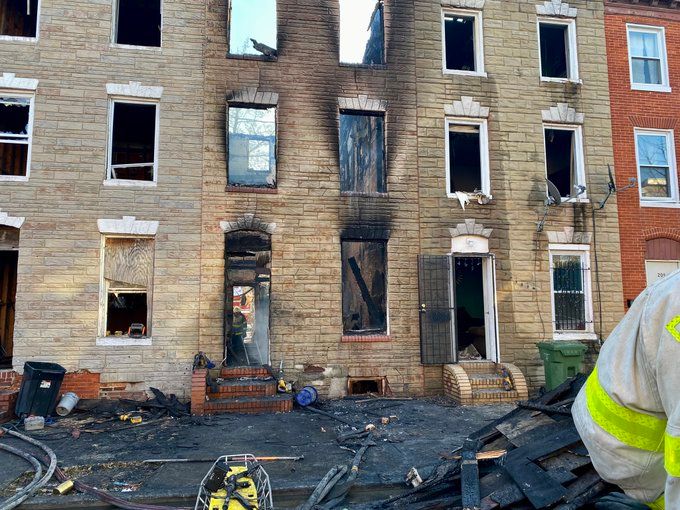 3 firefighters hospitalised, 1 still trapped after a collapse in Baltimore