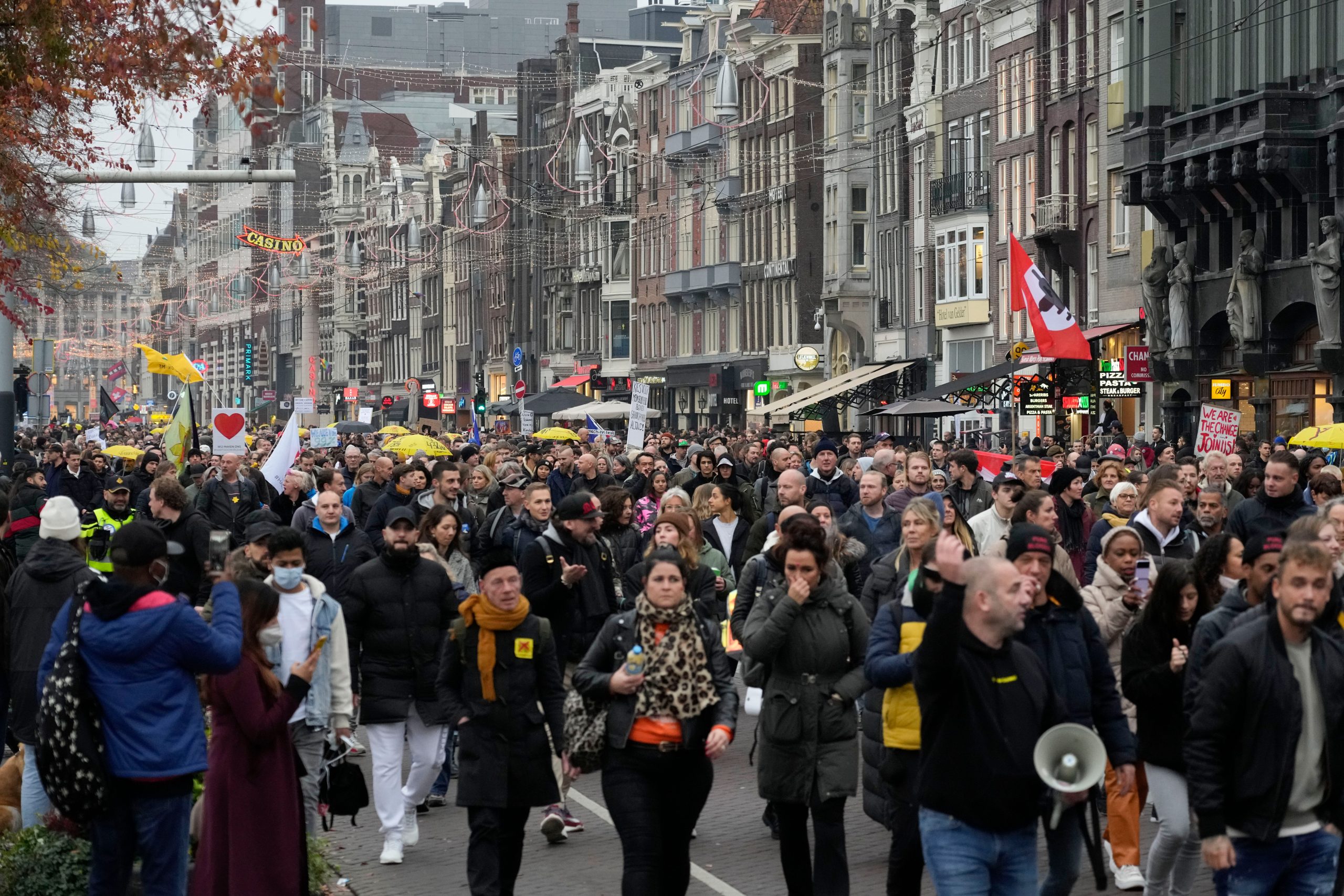 Covid lockdown protests in Netherlands, PM condemns violence by ‘idiots’