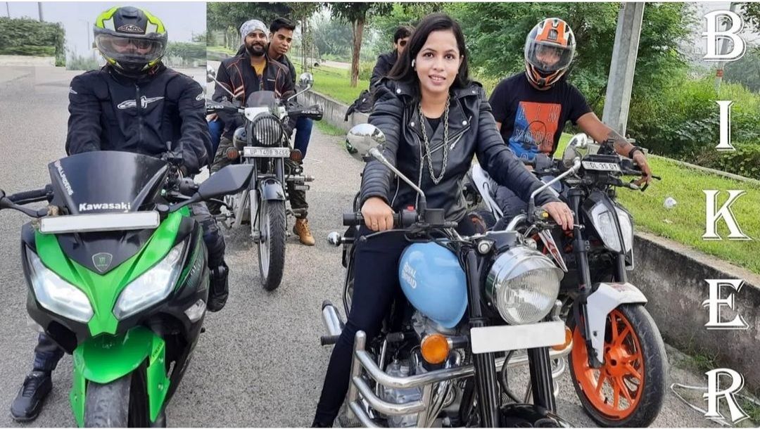 I am Biker, Dhinchak Pooja back with a new song