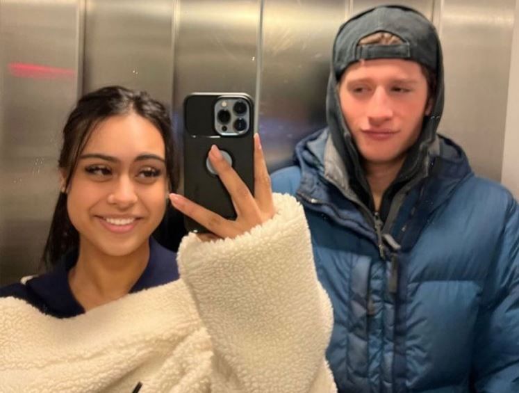 Nysa Devgns elevator selfie; fans notice resemblance with mom Kajol