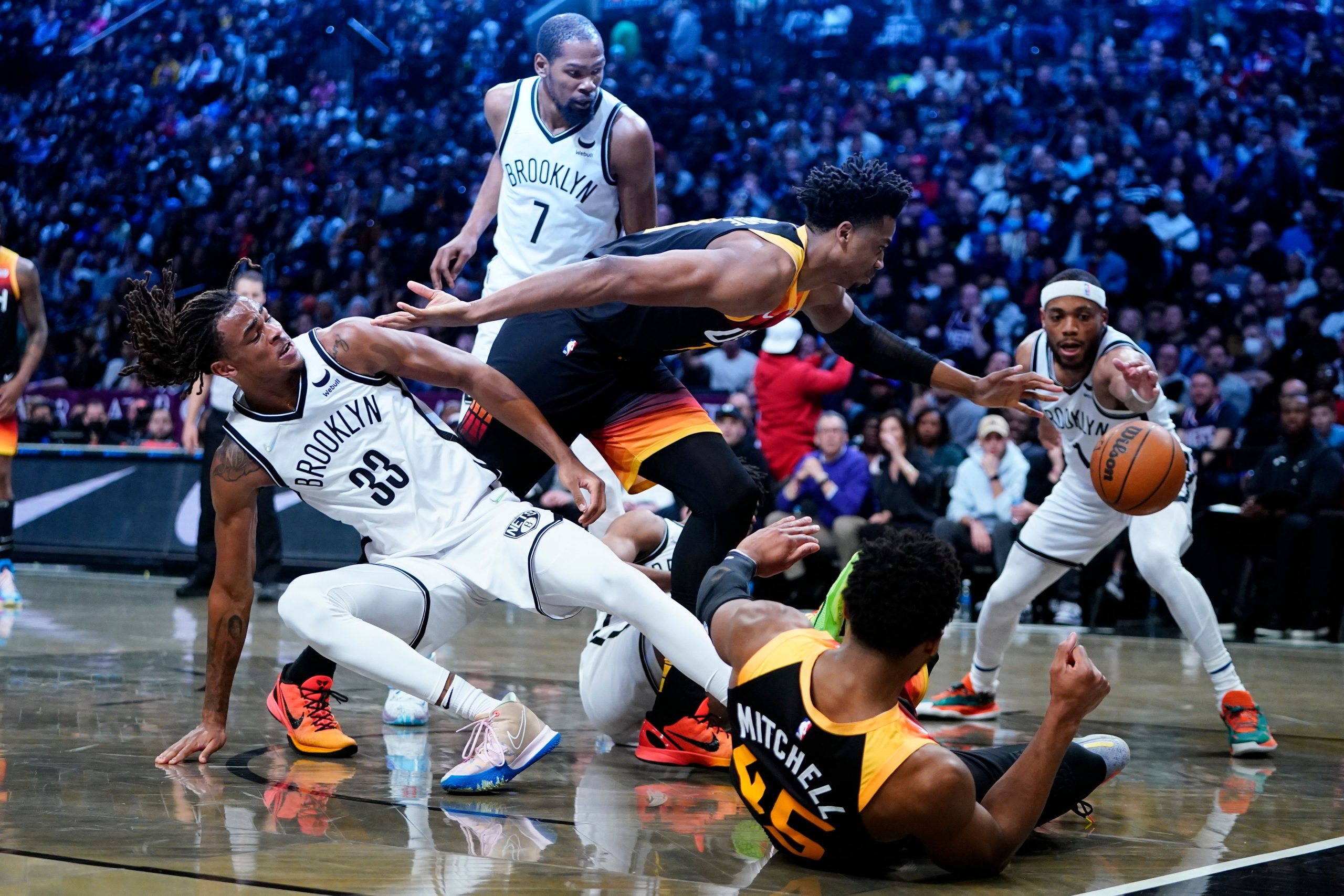NBA: Kevin Durant has 37, Brooklyn Nets beat Utah Jazz 114-106 to extend good stretch