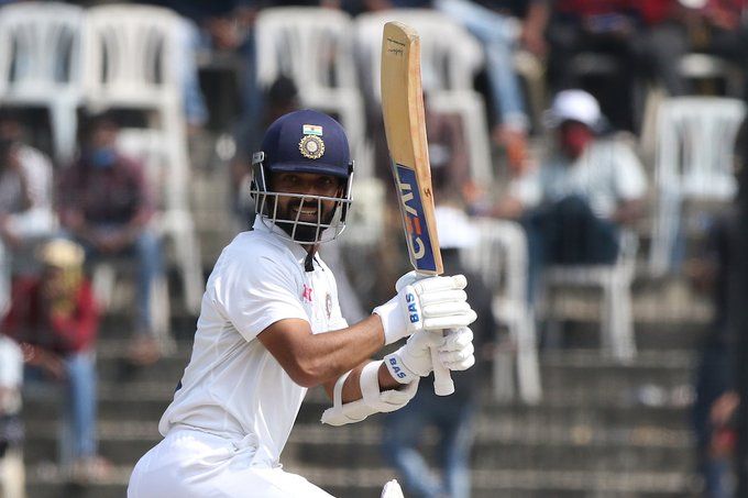 Ajinkya Rahane hits 23rd Test fifty, India motor on vs England